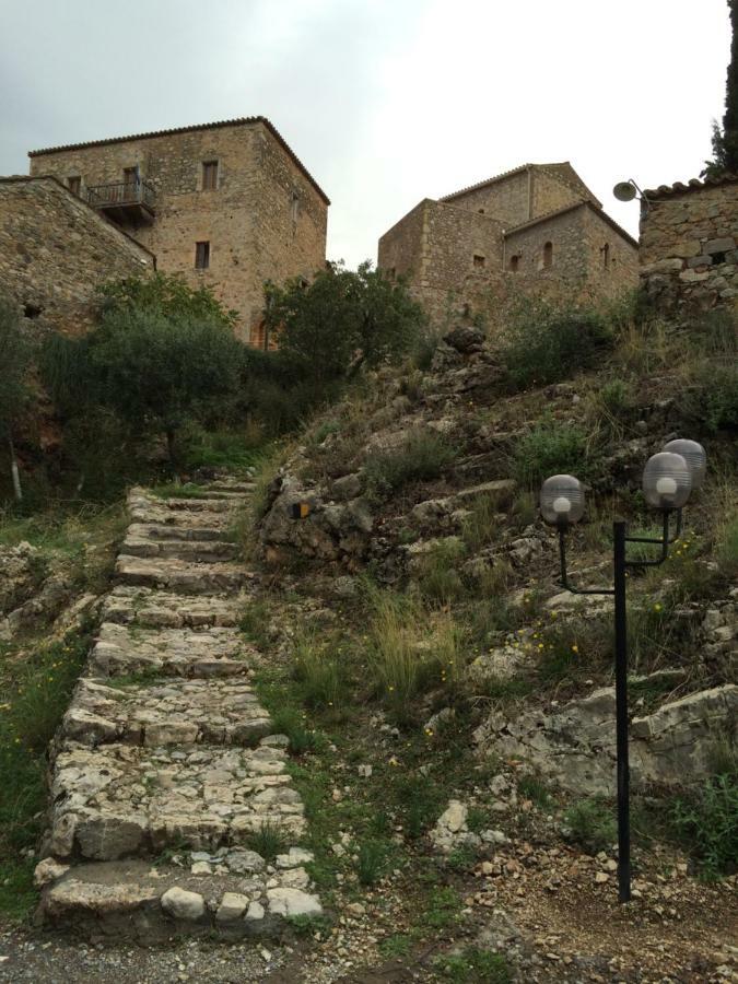 La Strada studios Kardhamili Esterno foto